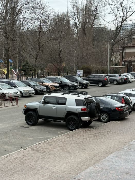 Toyota FJ Cruiser