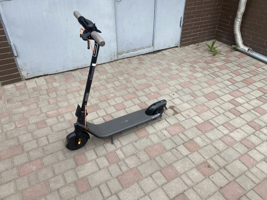Ninebot E2 PLUS 300w