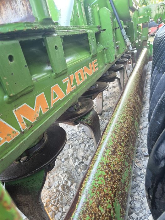 Amazone AD 303 KG KW 303 zestaw uprawowo siewny  nadbudowany d9  3m