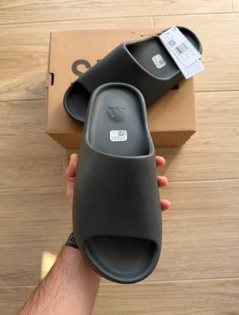 Adidas Yeezy Slide Onyx R.40