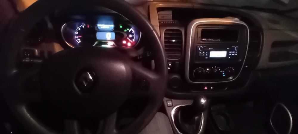 Renault Trafic l1h1 1,6 klima zadbany Salon Polska rok 2018