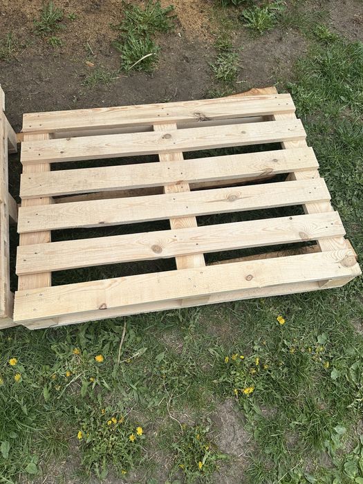 Продаж деревʼяний підонів