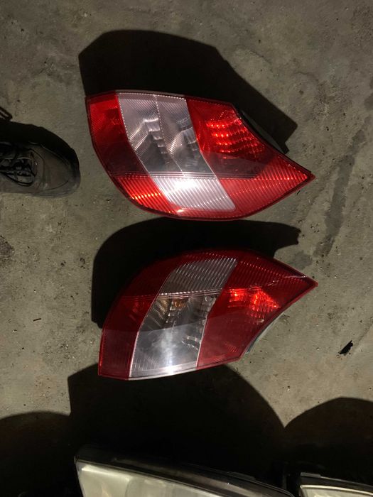 renault scenic 2 tył lampa