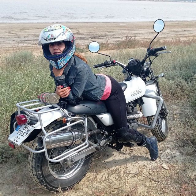 Мотоцикл Suzuki  van van 200