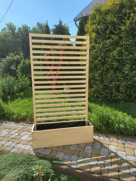 Donice ogrodowe drewniane pergole