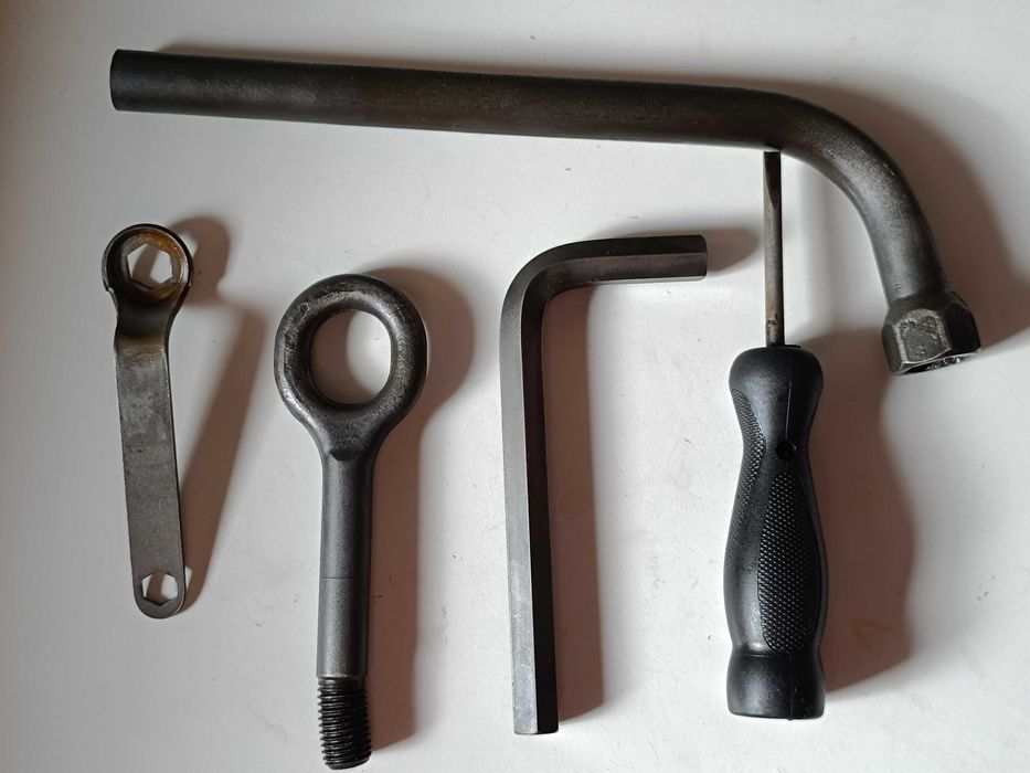 Conjunto de Ferramentas para Carros