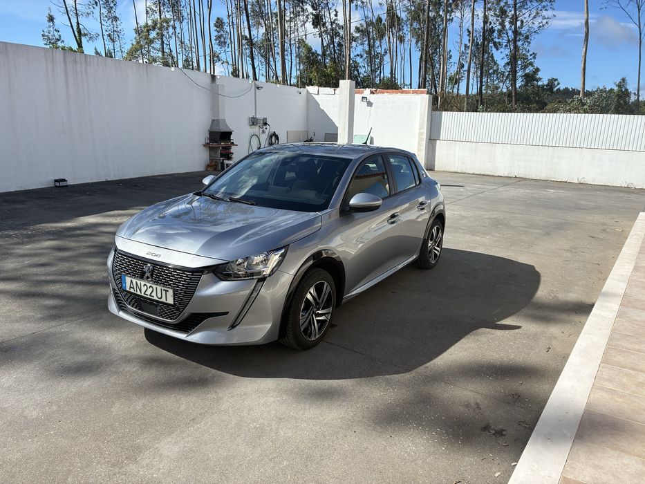 Peugeot e-208 stille 2020