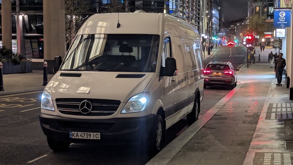 M. B. Sprinter L3H2 Long 2011р .319cdi 3.0-V6 Automatic