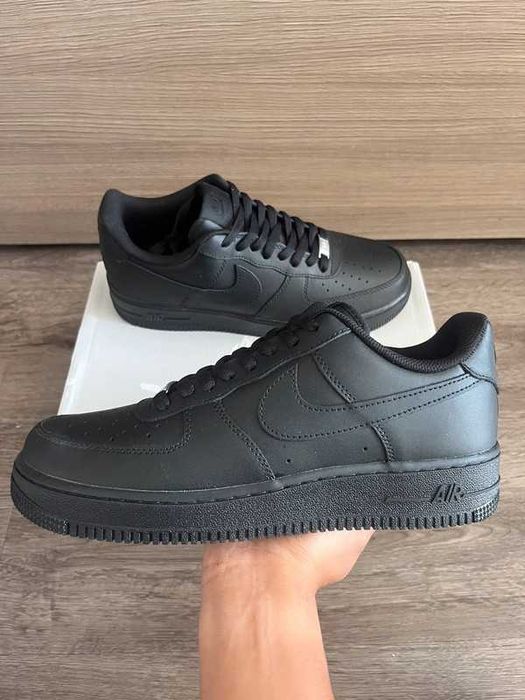 Nike Air Force 1 Low '07 Black r.36