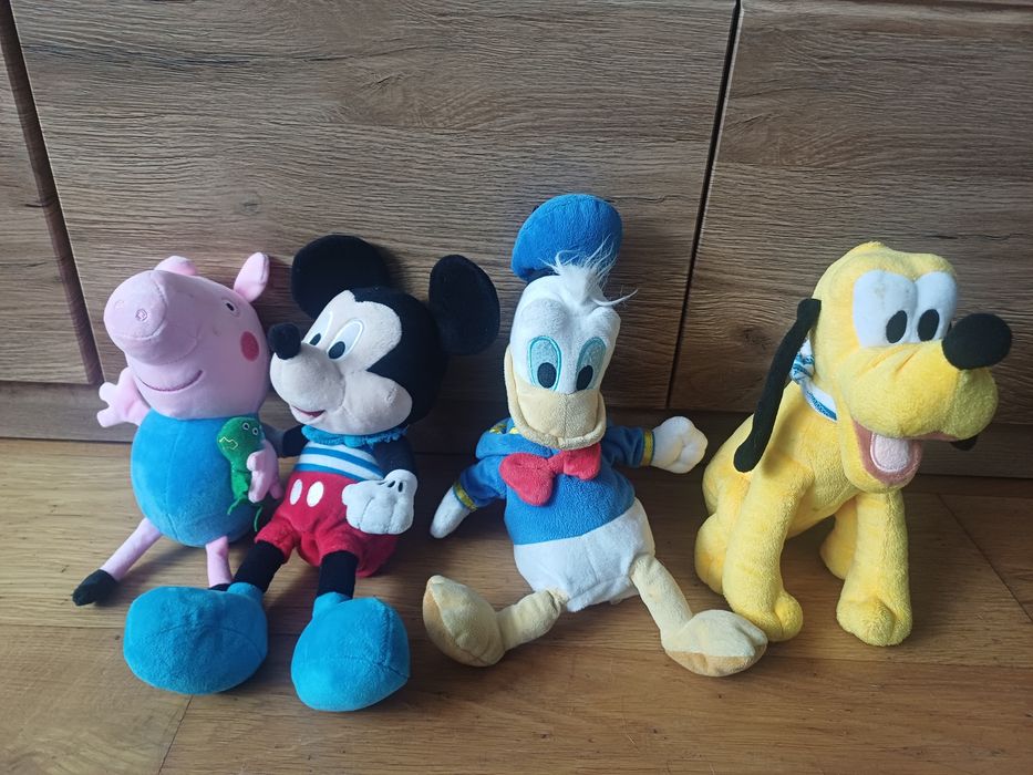 Maskotki Disney i George