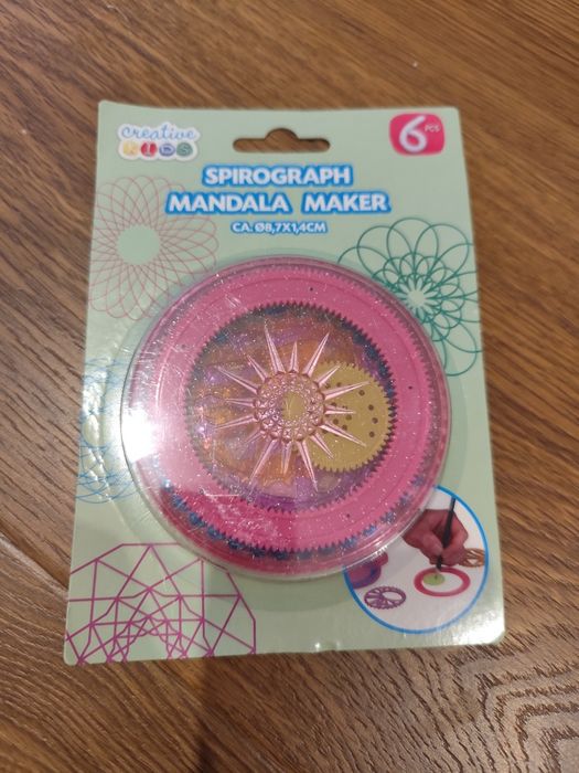 Spirograf do rysowania mandali