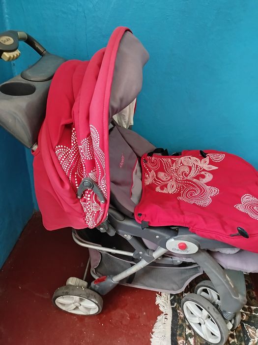 Детская прогулочная каляска