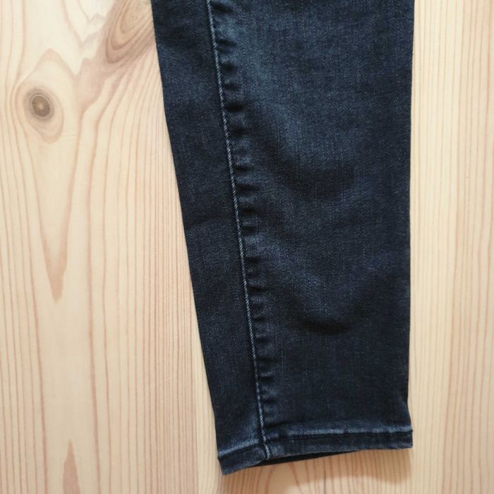 jeansy czarne levis