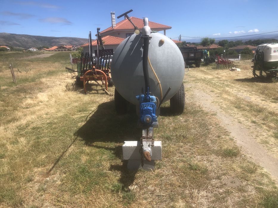 Cisterna  de 3500 litros