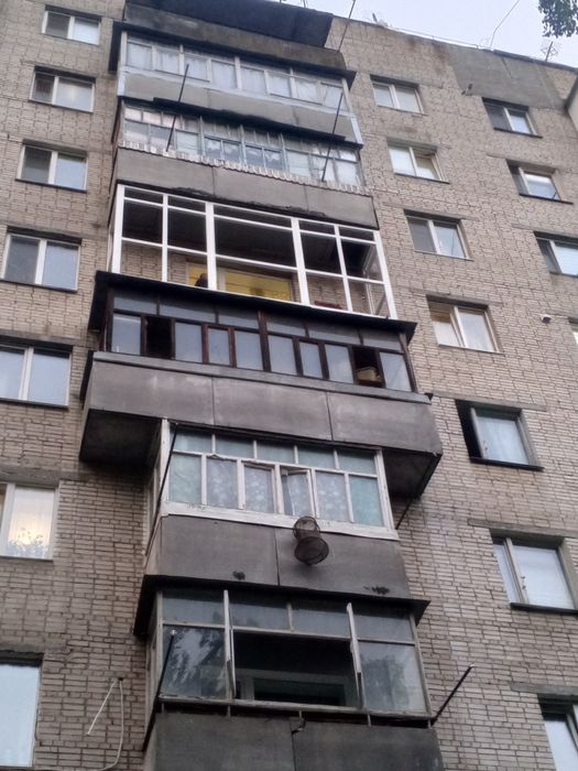 Балкон під ключ. Розширення. Вікна і двері