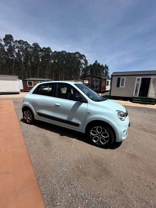 Renault Twingo E-Tech. 22 Techno487813809386956802