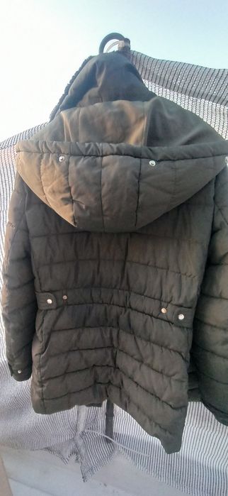 Kispo/Parka Zara  verde  tamanho M