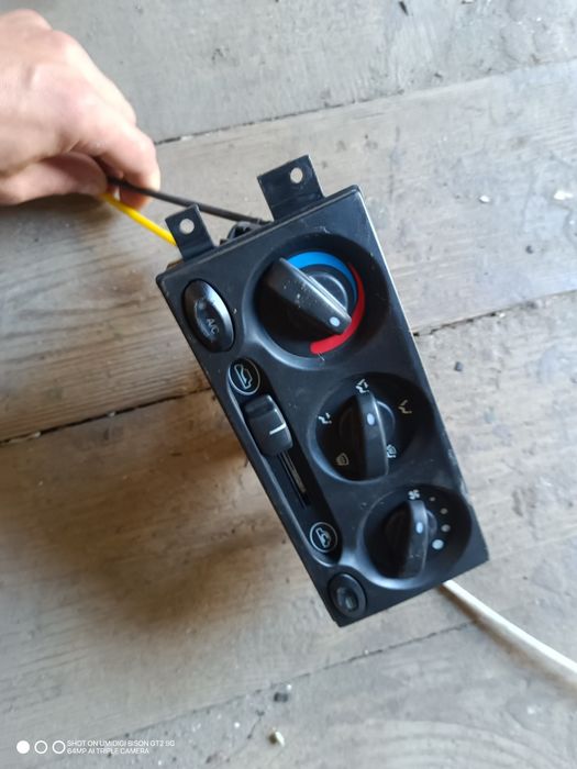 Блок управления отопителем Chery qq S11-8112010