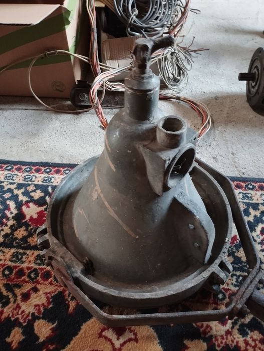 Stara Lampa Wojskowa Reflektor Szperacz