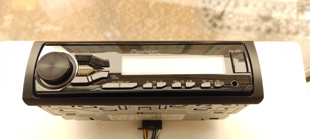 Pioneer MVH-180UB c bluetooth MOSFET 4х50 магнитола - оригинал!