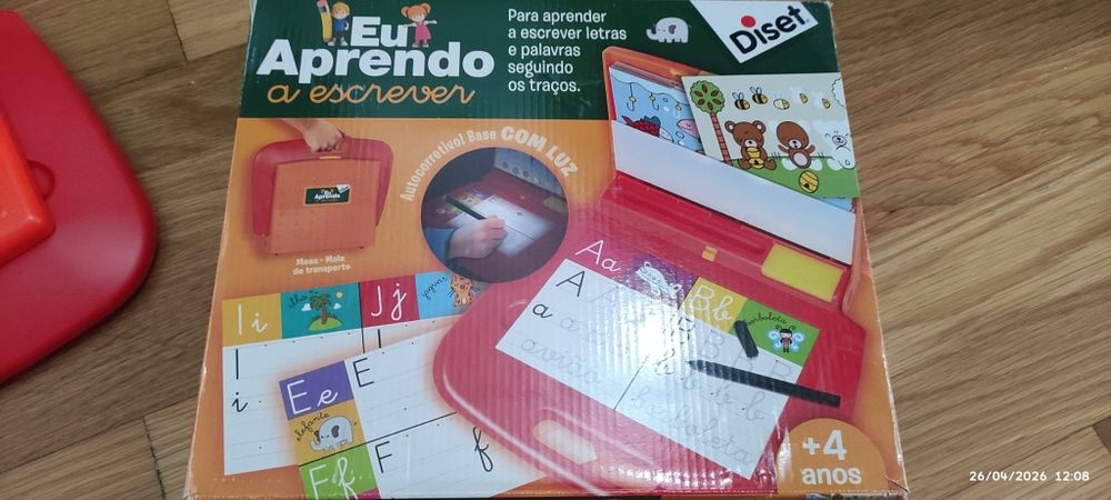 Eu aprendo/mala completar palavras