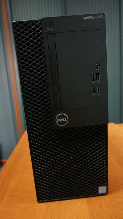 Dell Optiplex 3050 – i5-7400 / 8 GB RAM / 240 GB SSD WIN11 PRO