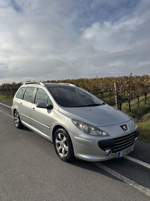 Peugeot 307 SW 1.6HDI NAVTEQ 7 Lugares
