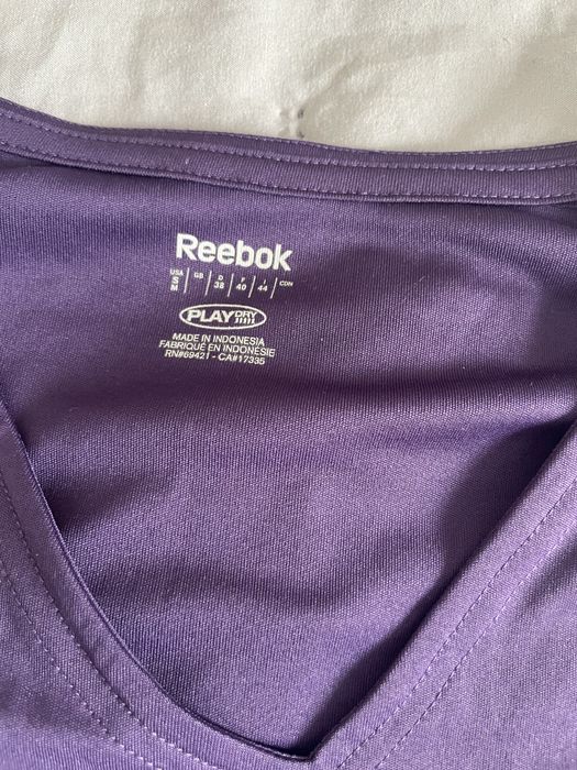Fioletowa koszulka sportowa reebok siłownia