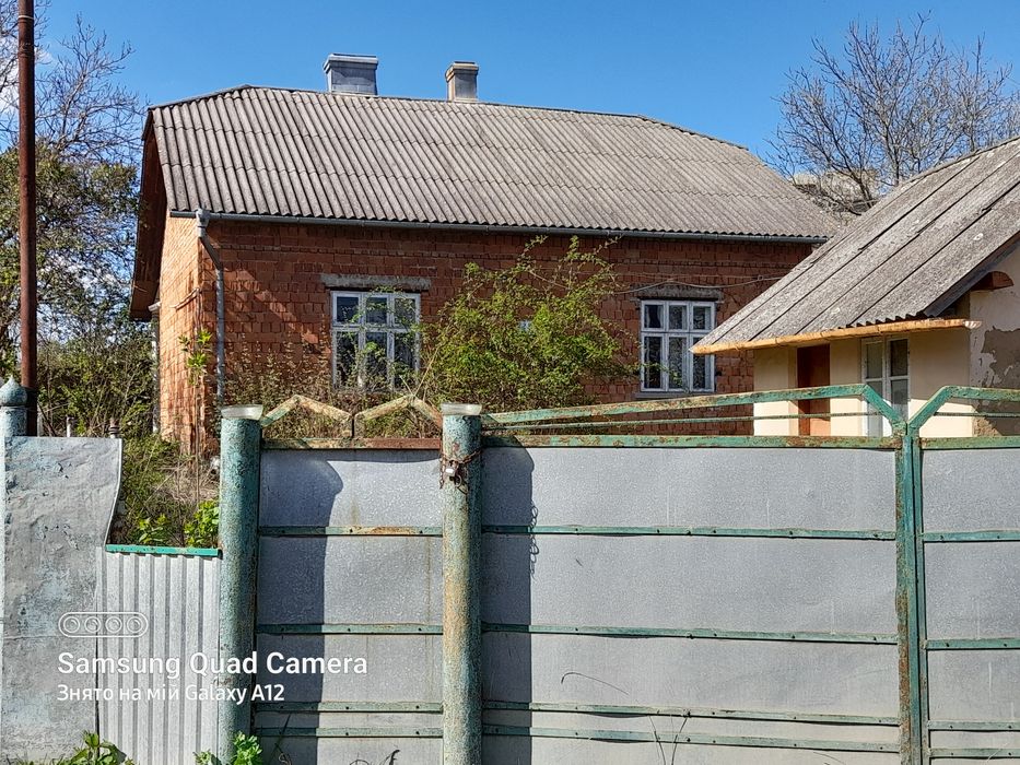 Житловий будинок в Борщів