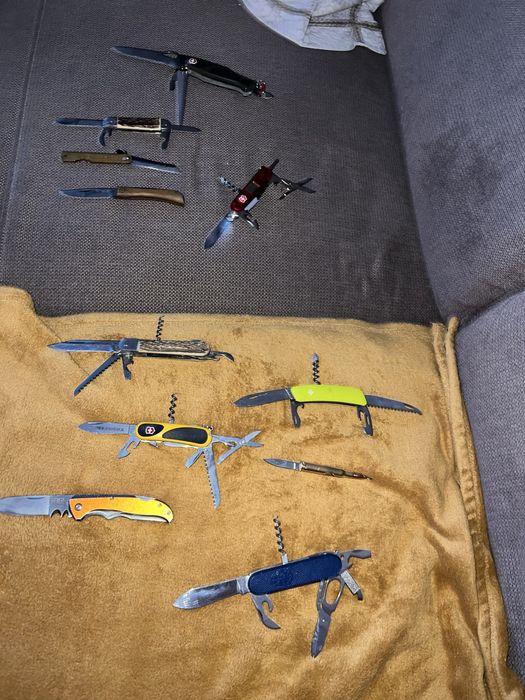 Canivetes militar suiços a escolha