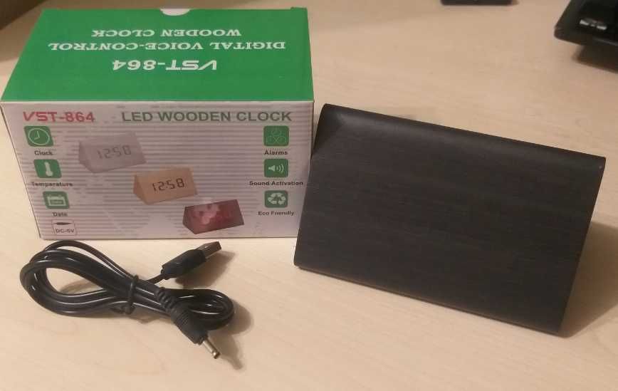 Часы сетевые VST-864-4 зеленые