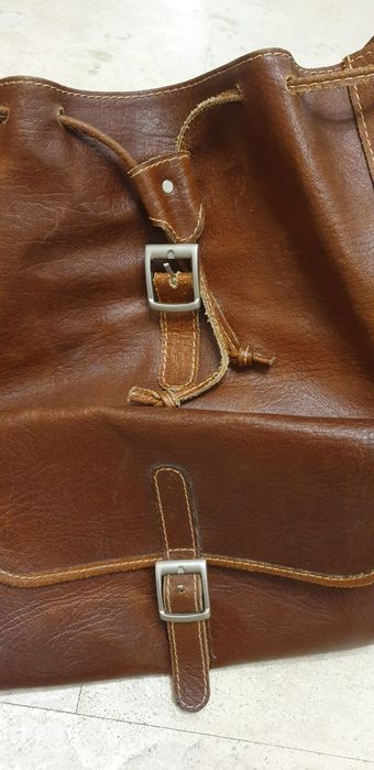 Продам кожаный рюкзак