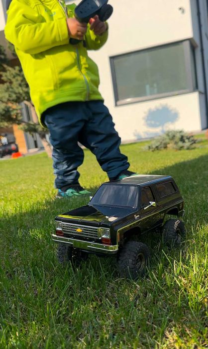 Машинка на радіокеруванні FMS 1:24 FCX24 K5 BLAZE RTR 3 кольори