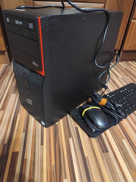 ПК Fujitsu Esprimo P556 E85+/Core i7/SSD750GB. Гарний стан.