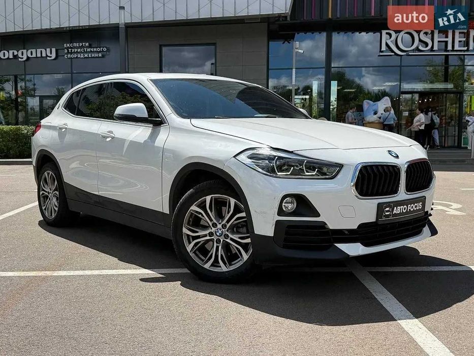 Продаю BMW X2 2018