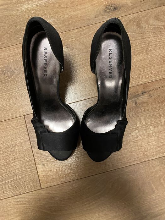 Buty na obcasie/czółenka