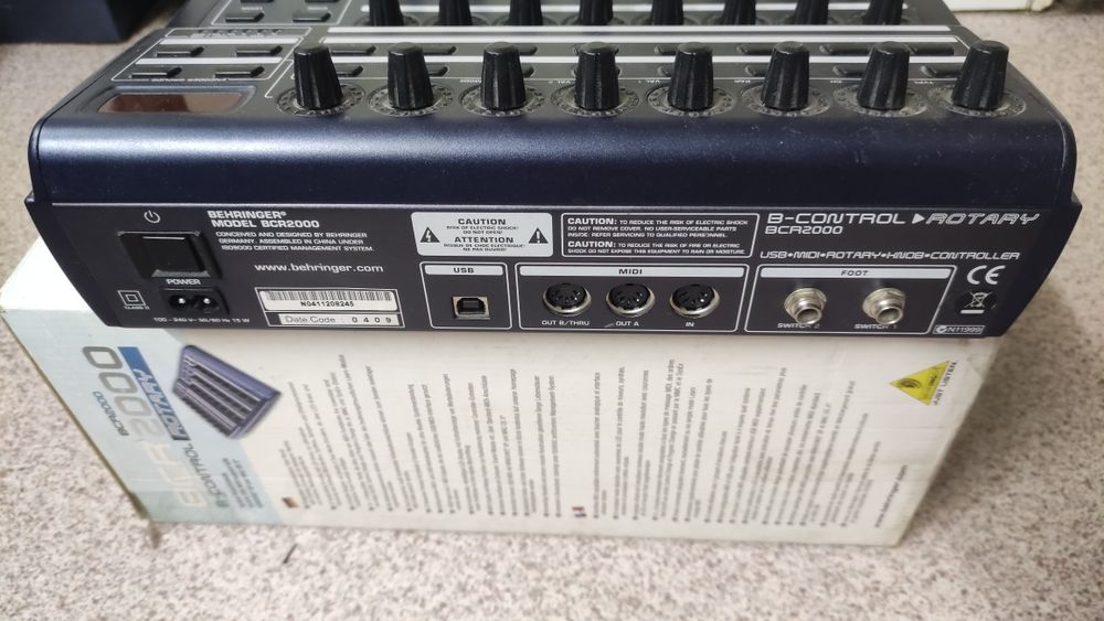 Behringer BCR2000 midi контроллер