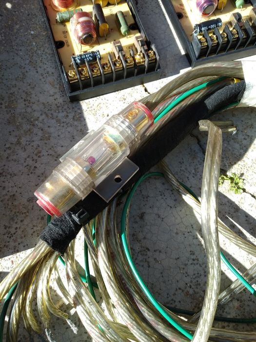 Amplificador Blaupunkt