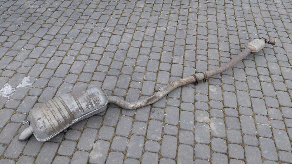 Kompletny Wydech Tłumik Katalizator BMW E46 320d 2,0D Lift 150 koni