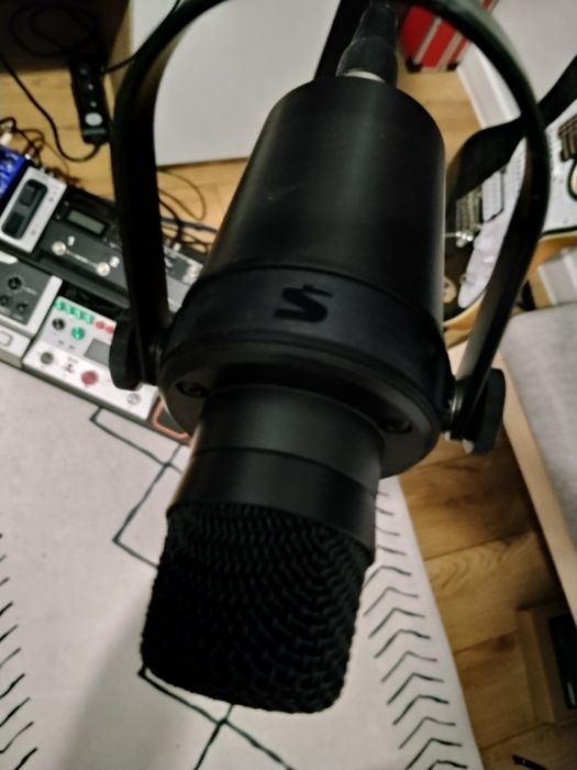 Shure MV7X студійний мікрофон xlr