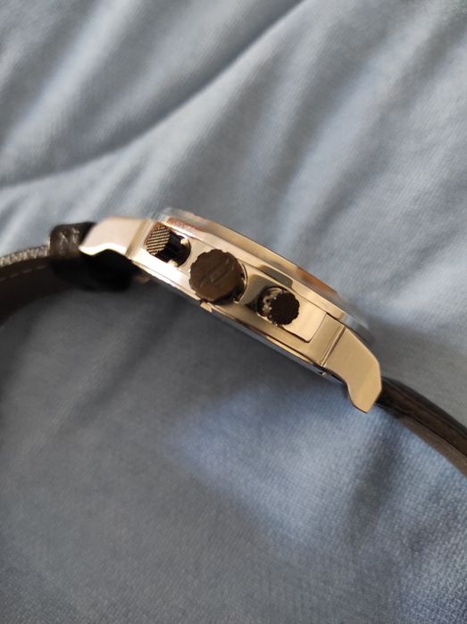 Relógio Police Python