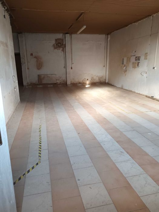 Wynajme hale magazyn Knopin 220m2