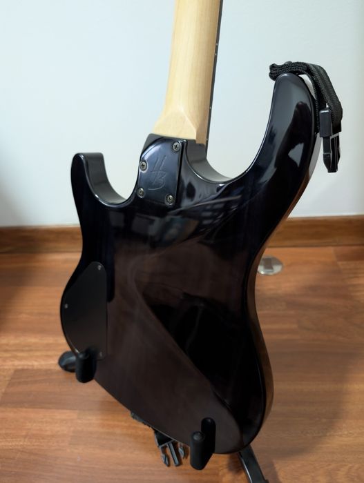 Harley Benton Dullahan-FT24 Headless