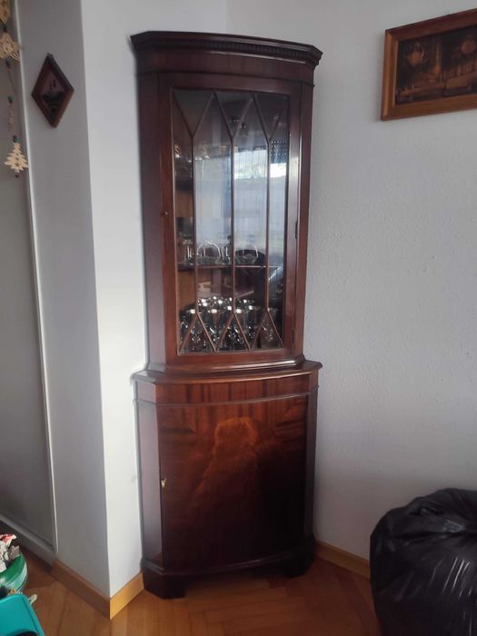 Szafka narożna duża szklana + barek + stolik komplet +stojak na gazety