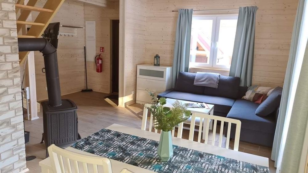 Sosnowe Wzgórze Domki Letniskowe Mazury, nad jeziorem, basen, pomost