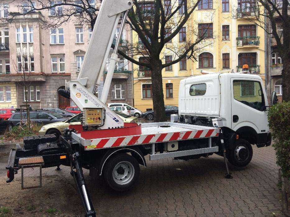 Podnośnik koszowy, zwyżka 20. Piotrków Trybunalski