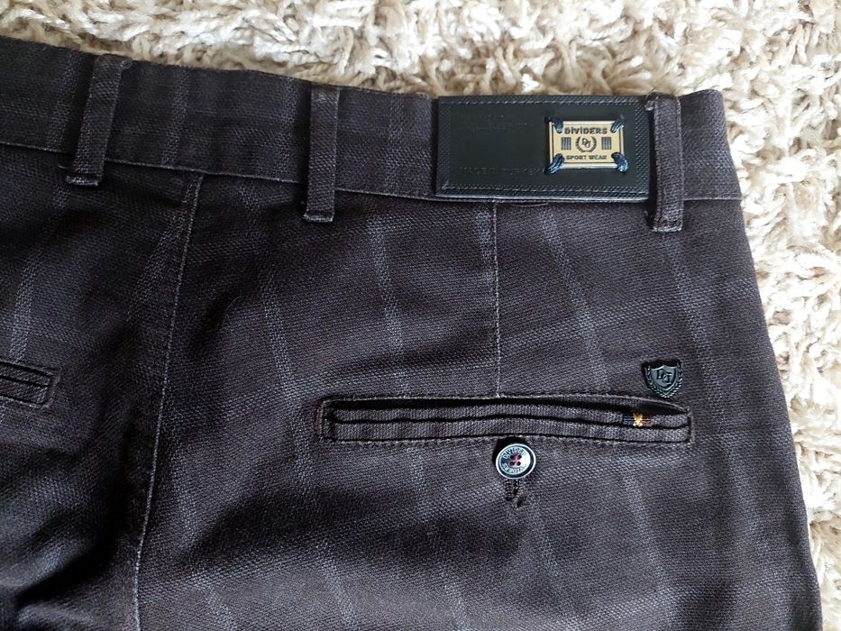 Чоловічі штани в клітинку (коричневі)