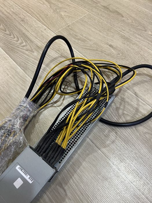 Серверный блок питание 2250 ват