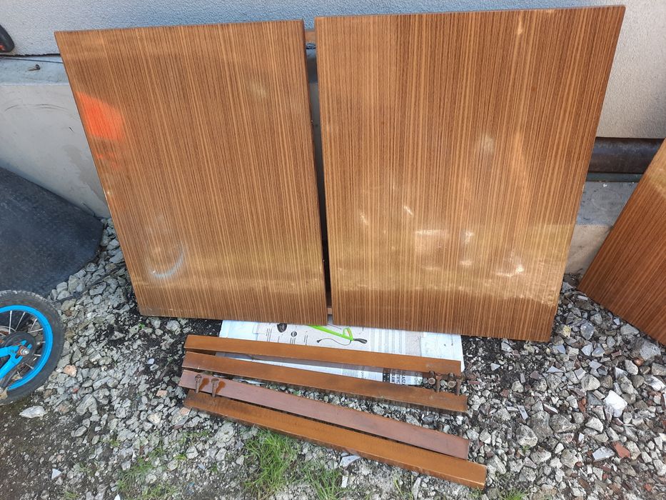 Stolik obiadowy pokojowy rozkładany PRL antyk zabytek machoń unikat