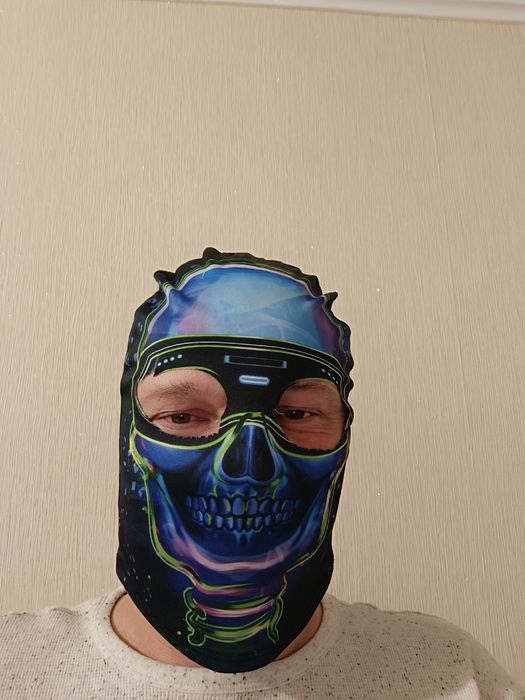 Маска на голову на Хеллоуїн